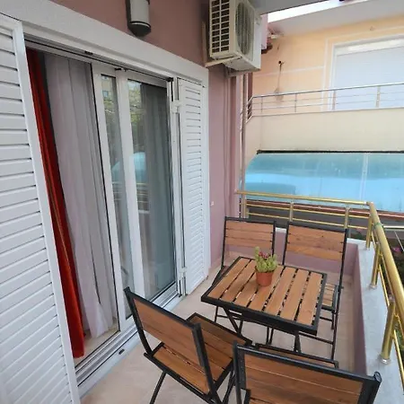 Little Cozy 1 * Sarande